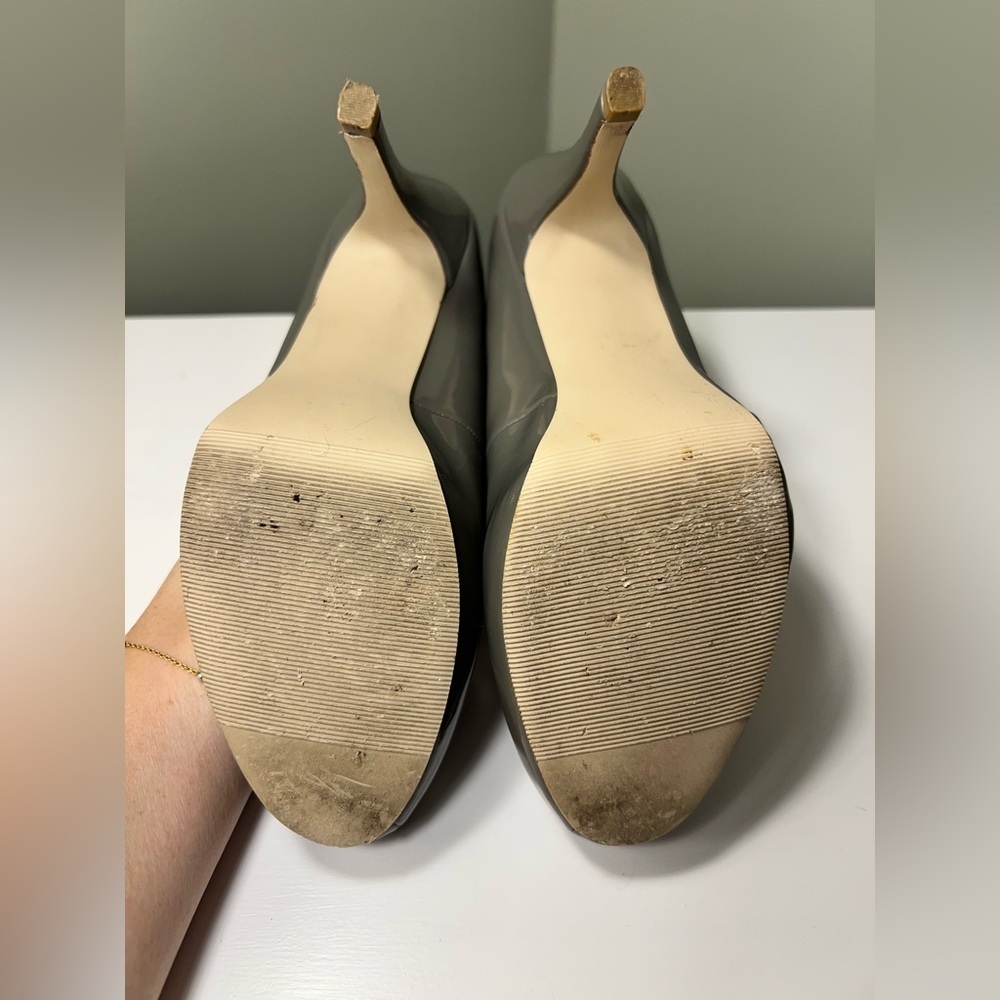 Madden Girl Gray Heels - Picture 6 of 7
